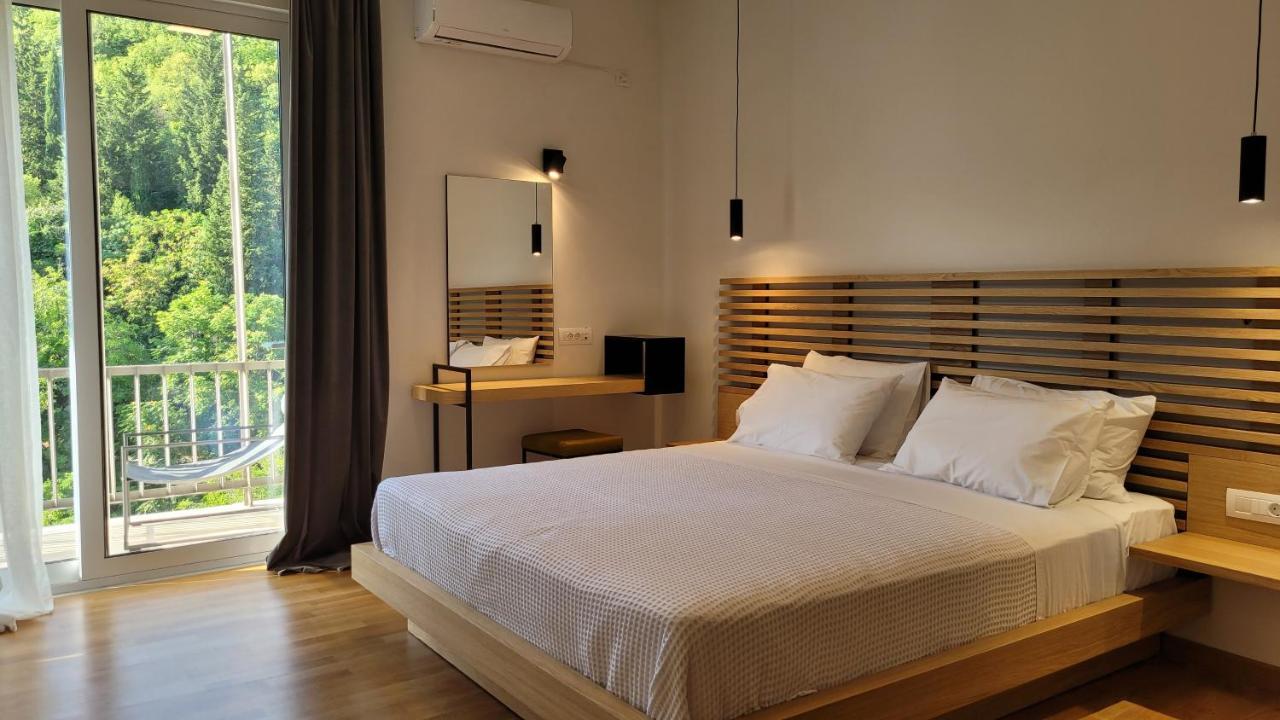 Theoxenia Hotel Andritsaina Esterno foto