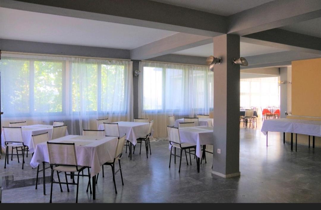 Theoxenia Hotel Andritsaina Esterno foto
