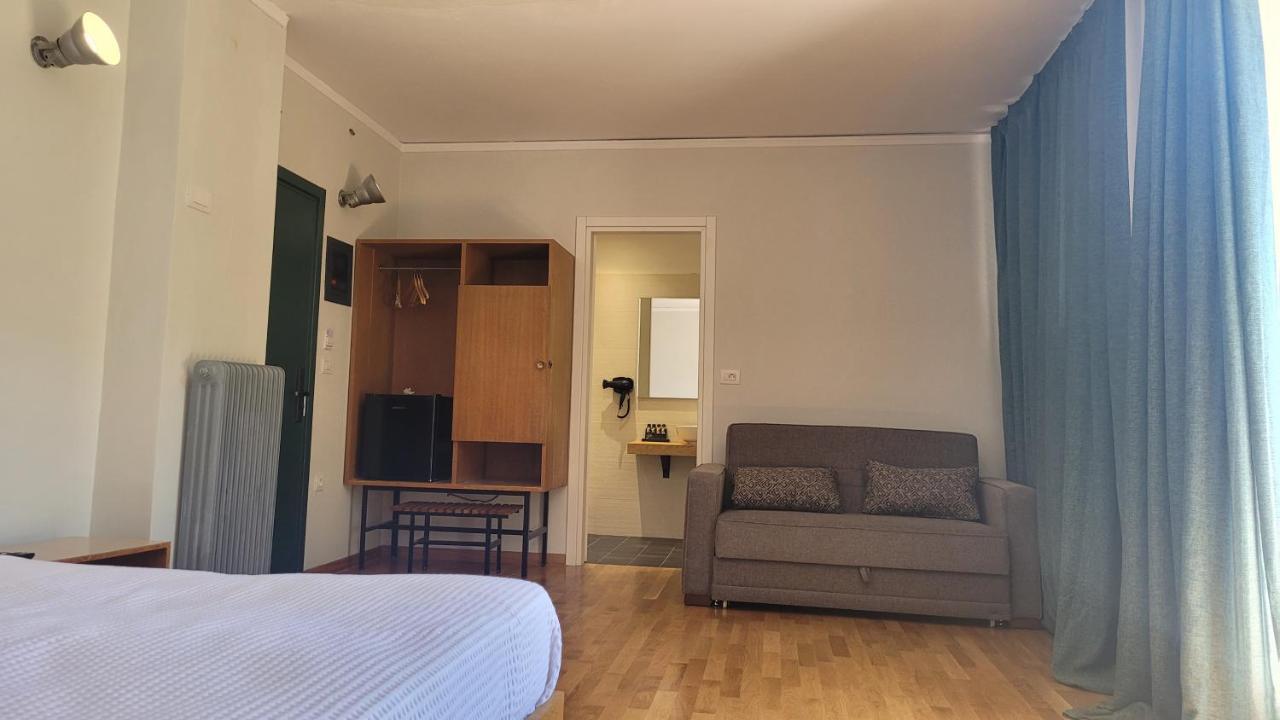 Theoxenia Hotel Andritsaina Esterno foto