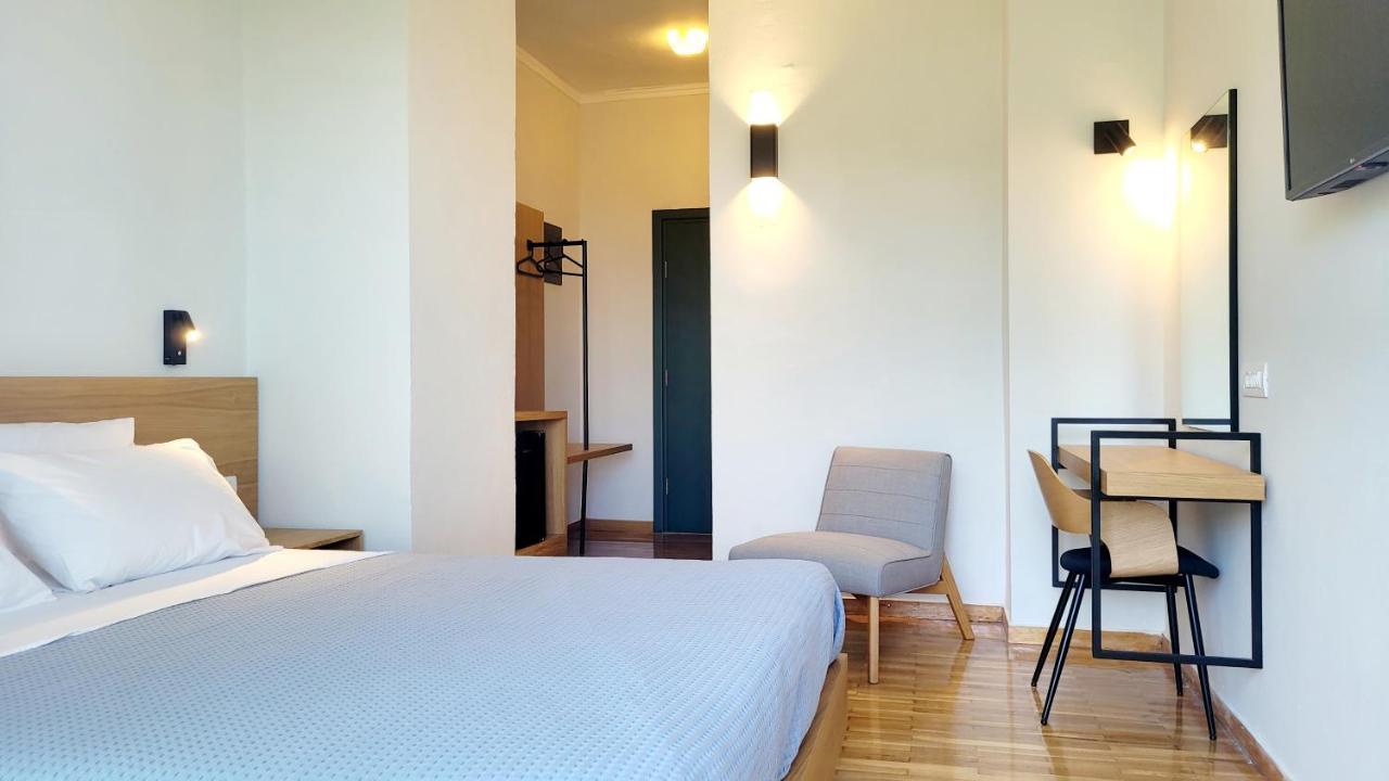 Theoxenia Hotel Andritsaina Esterno foto