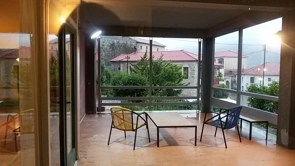 Theoxenia Hotel Andritsaina Esterno foto
